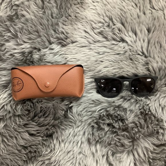 Ray-Ban | Erika Sunglasses | Black - Picture 2 of 5